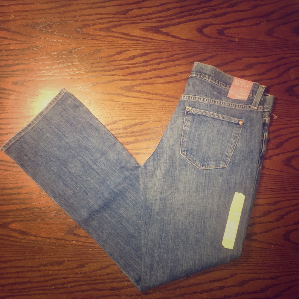 🤩🤩New!!🤩🤩Old Navy Women’s Boot Cut Jeans